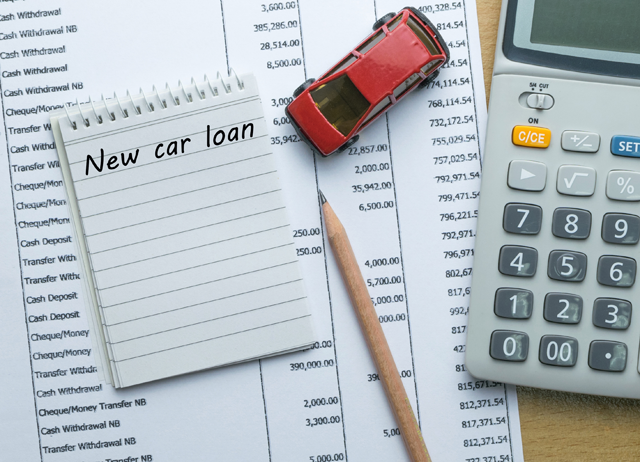 vecteezy_planning-new-car-loan-expenses_7133312